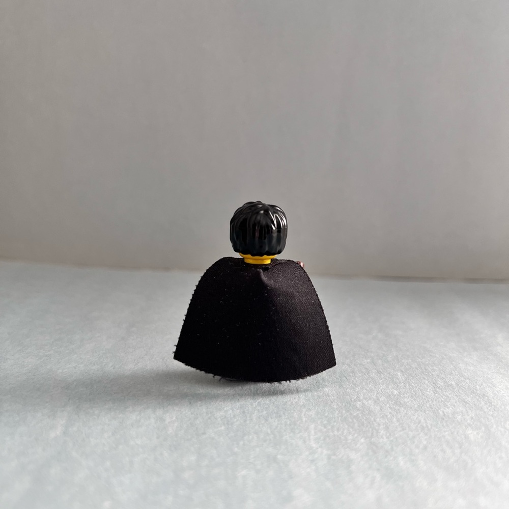 LEGO Harry Potter Minifigure - Picture 2 of 3